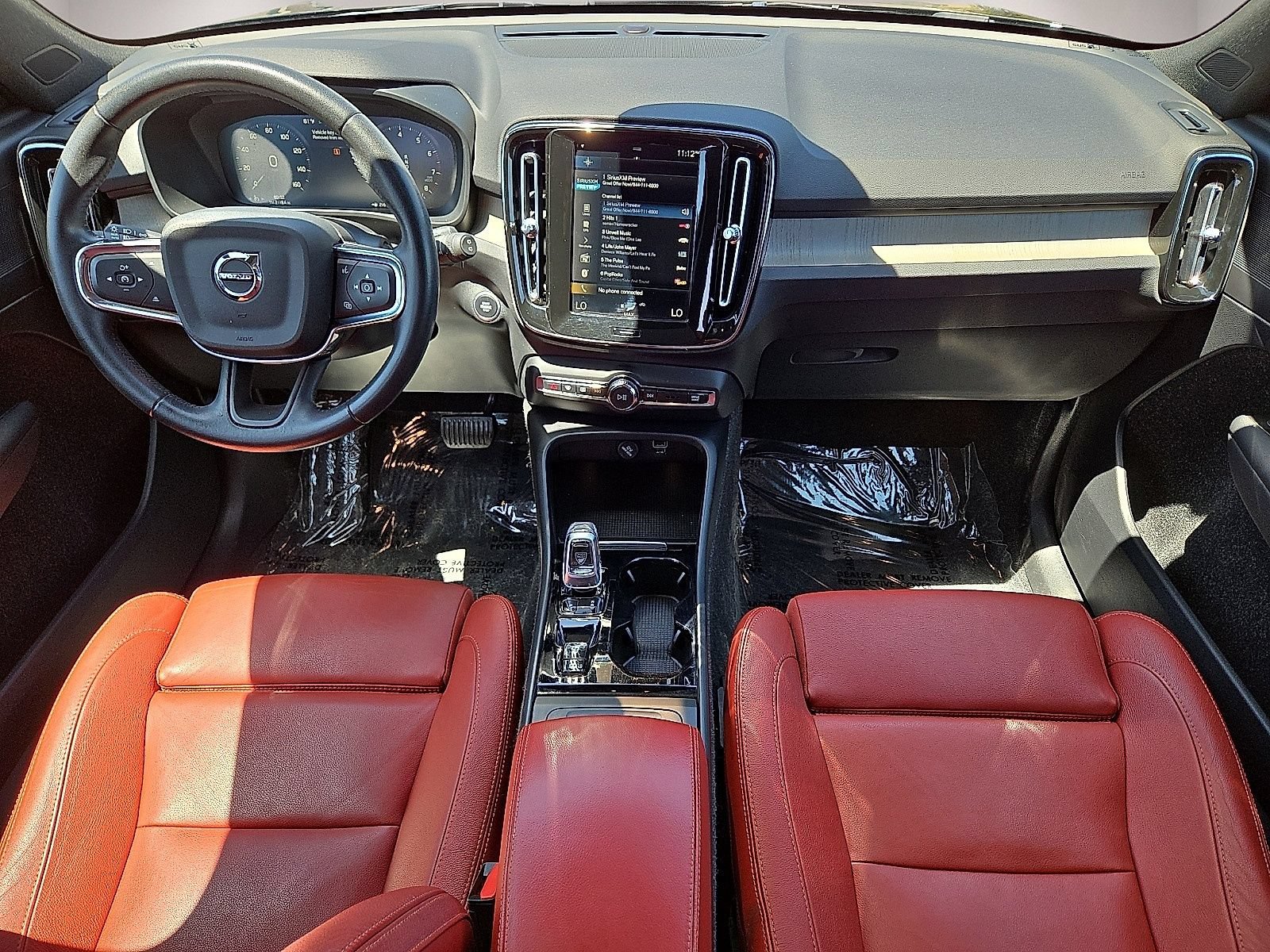 Used 2021 Volvo XC40 T4 Inscription FWD image 17