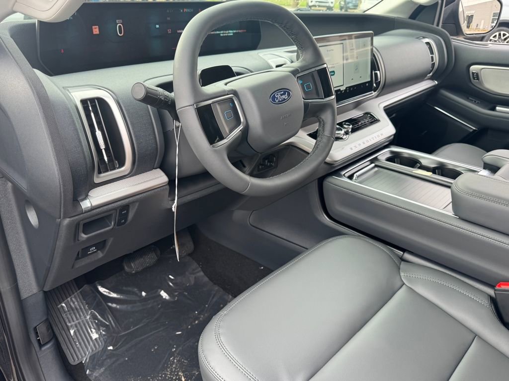 New 2026 Ford Expedition Active RWD image 22