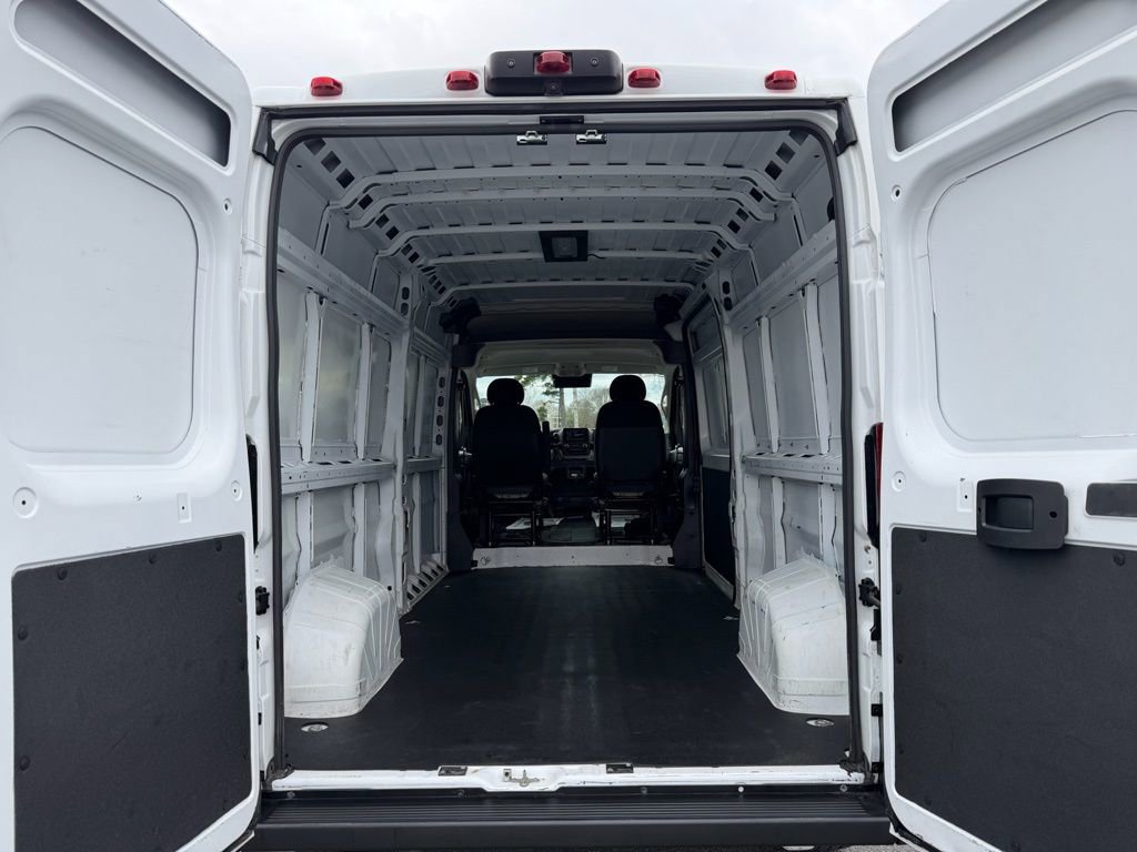 Used 2023 RAM ProMaster 2500 image 7