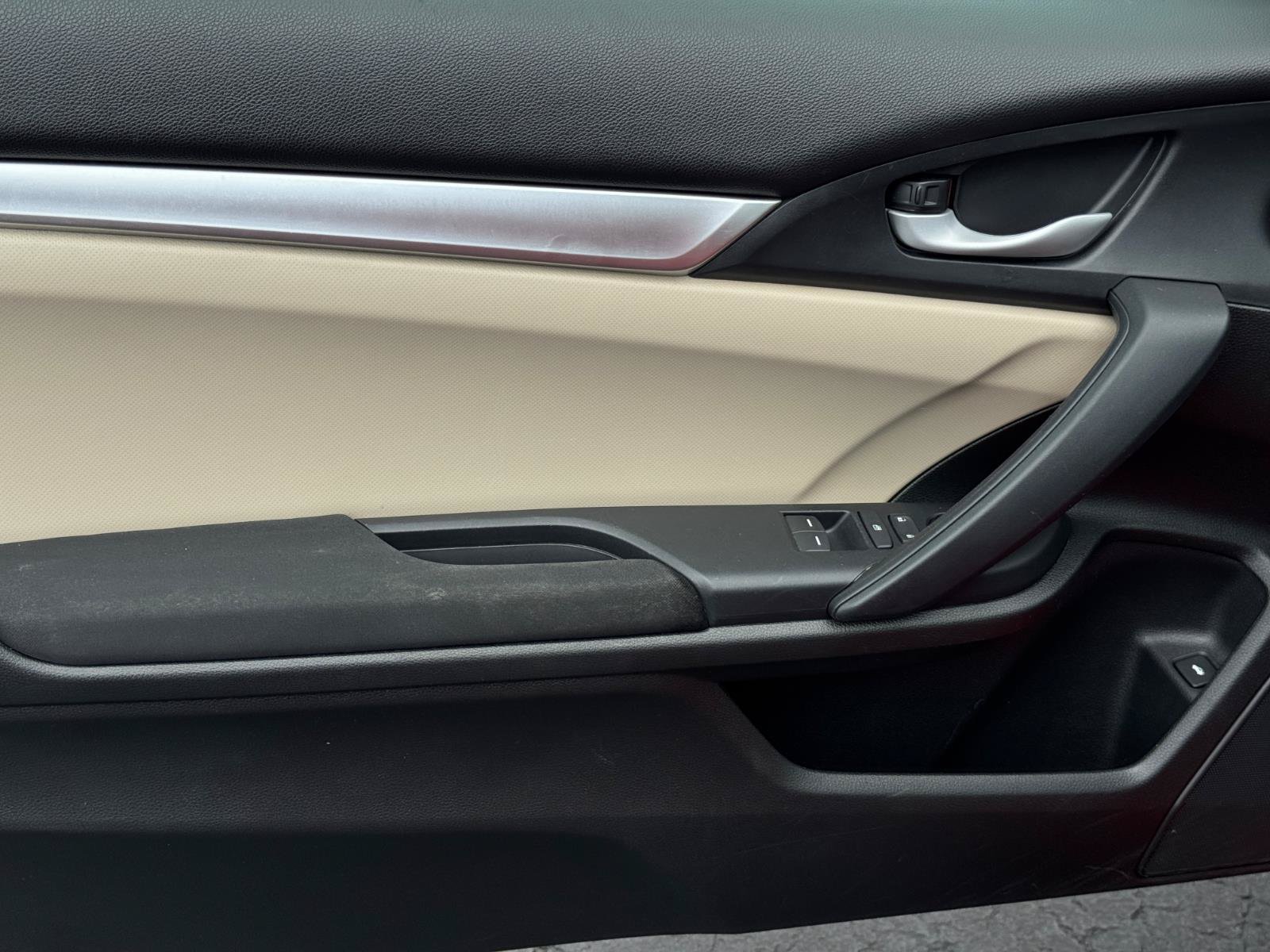 Used 2017 Honda Civic LX image 15