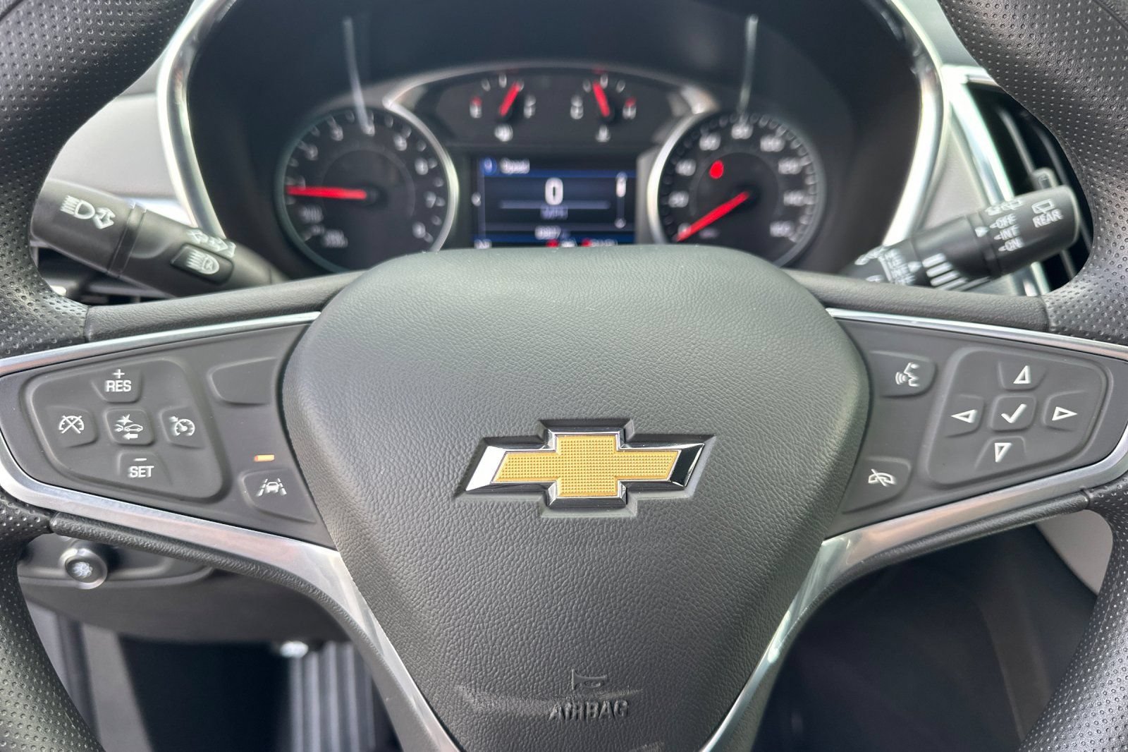 Used 2023 Chevrolet Equinox LS w/ LS Convenience Package FWD image 25