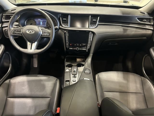 Certified 2025 INFINITI QX50 Luxe w/ Accent Package image 16