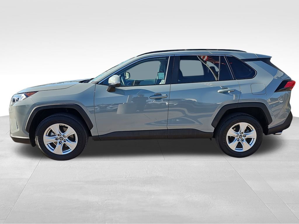 Used 2021 Toyota RAV4 XLE image 6