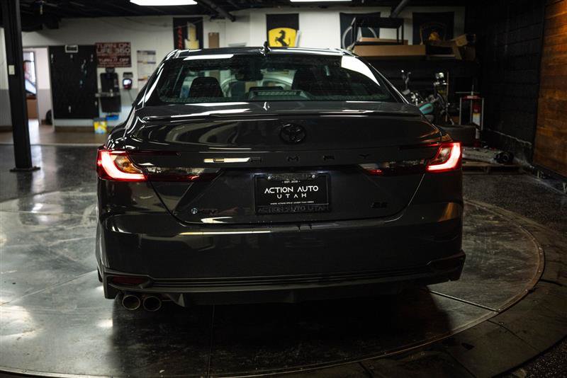 Used 2025 Toyota Camry SE w/ Multimedia Upgrade Package FWD image 6