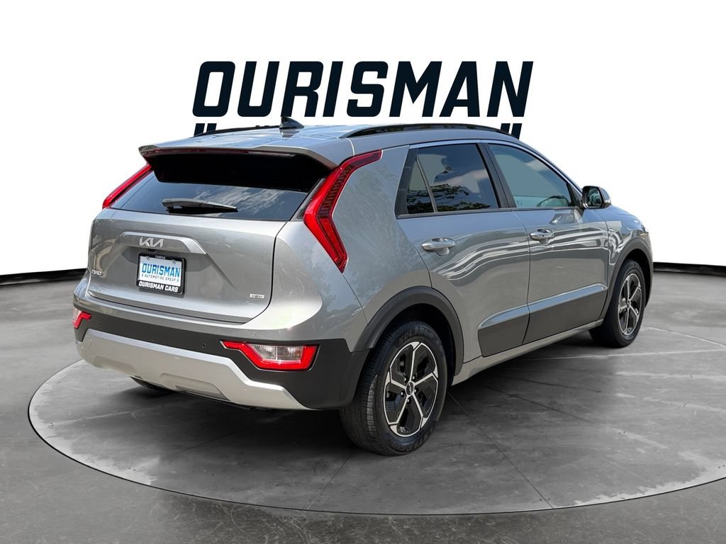 Certified 2023 Kia Niro EX FWD image 5