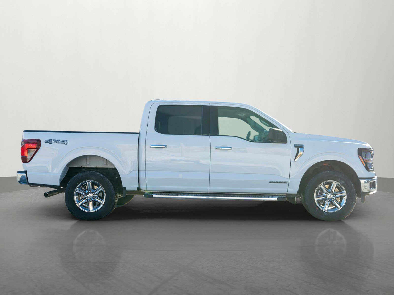 Used 2024 Ford F150 XLT w/ Mobile Office Package image 8