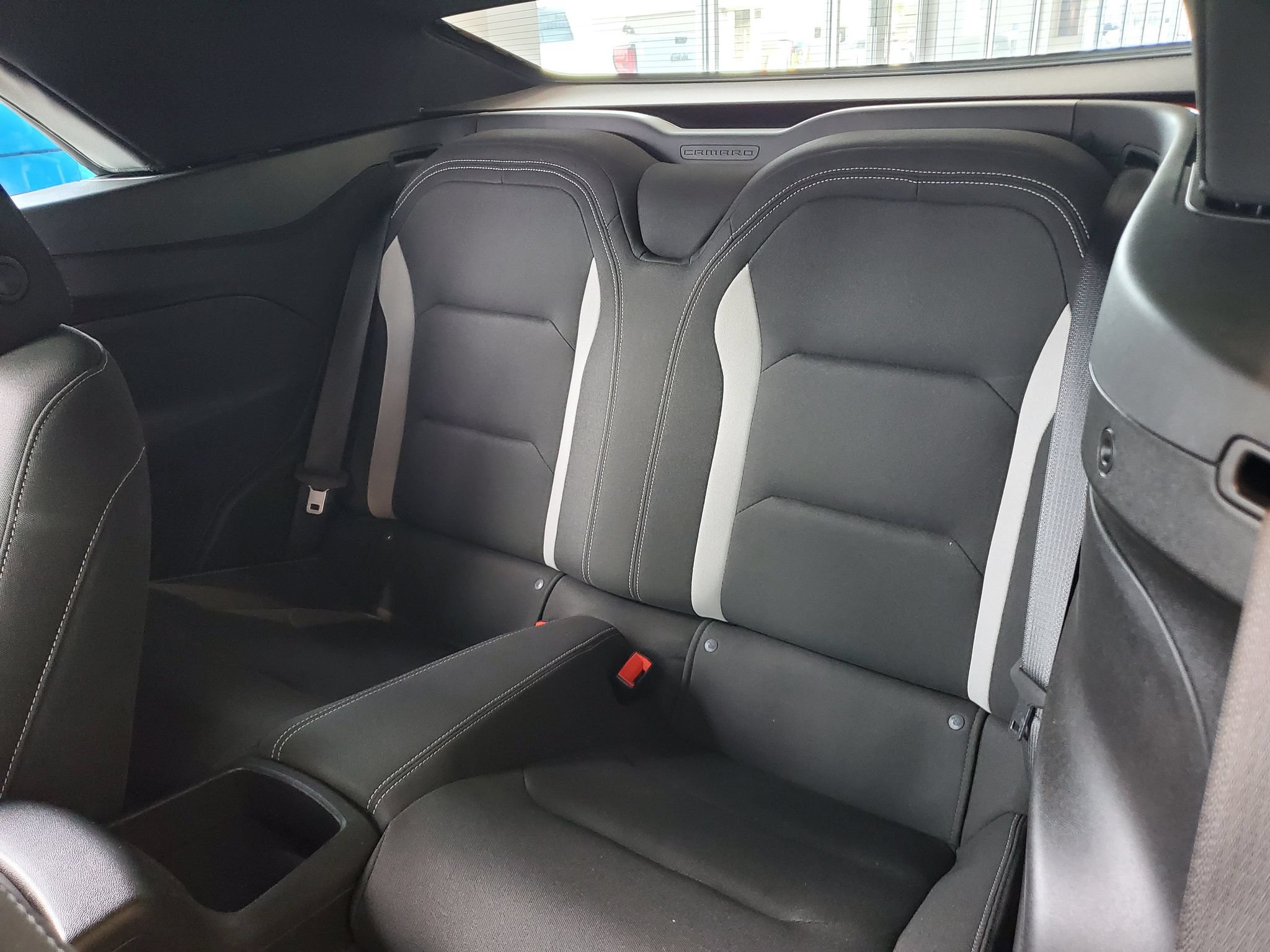 Used 2022 Chevrolet Camaro LT RWD image 12