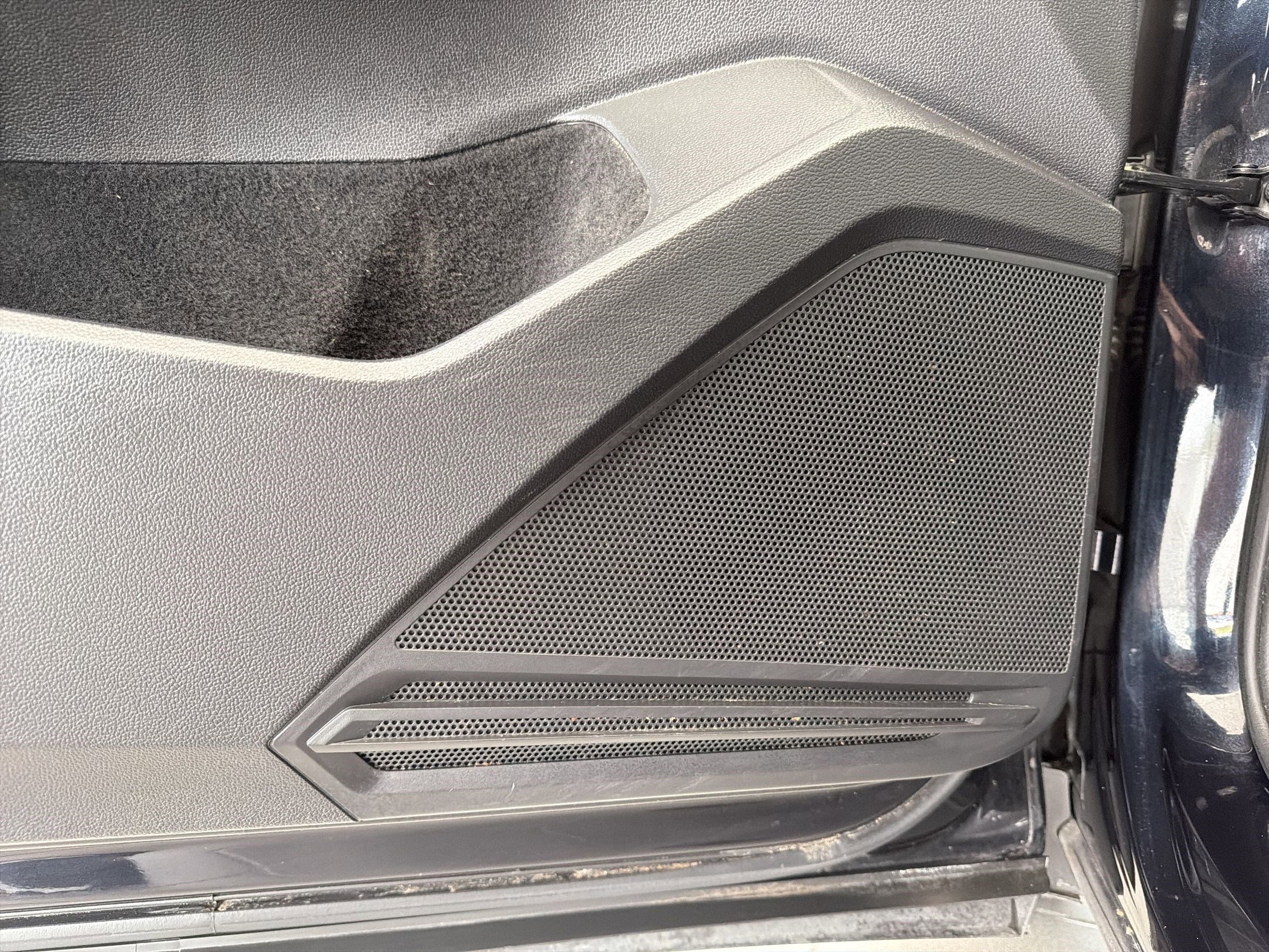 Used 2019 Volkswagen Tiguan S w/ Driver Assistance Package image 21