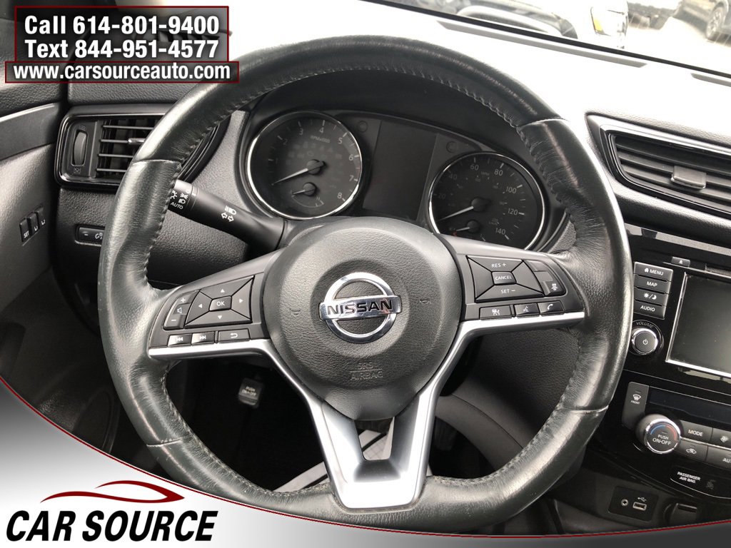 Used 2018 Nissan Rogue SV w/ Premium Package image 10