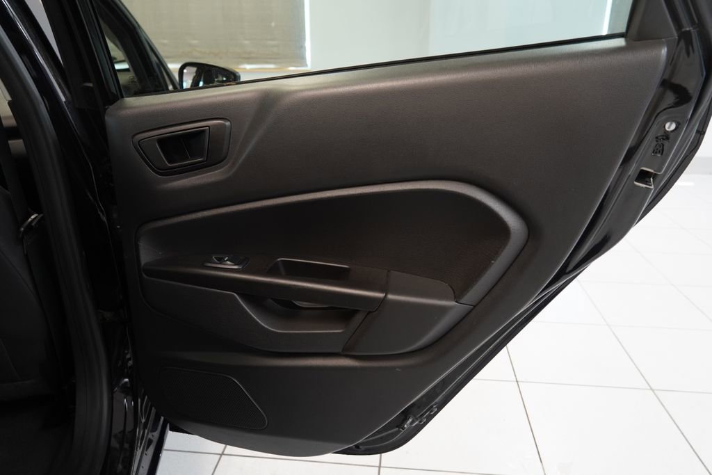 Used 2018 Ford Fiesta SE w/ Equipment Group 201A image 27