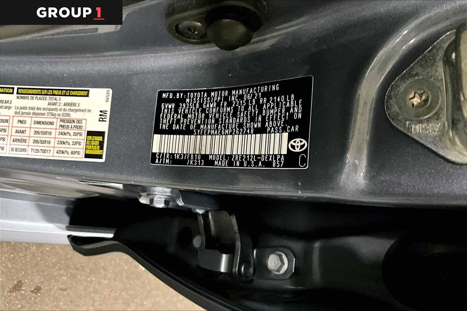 Used 2021 Toyota Corolla LE FWD image 37