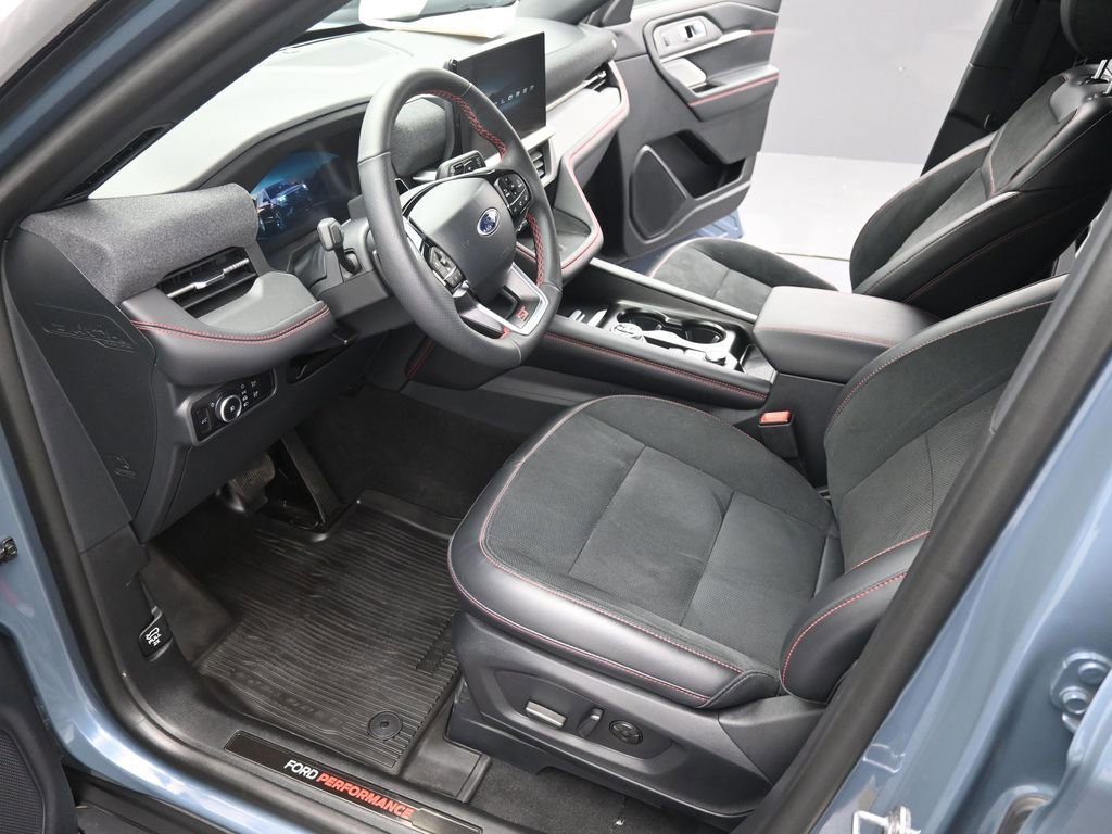Used 2025 Ford Explorer ST w/ Sun And Sound Package image 11