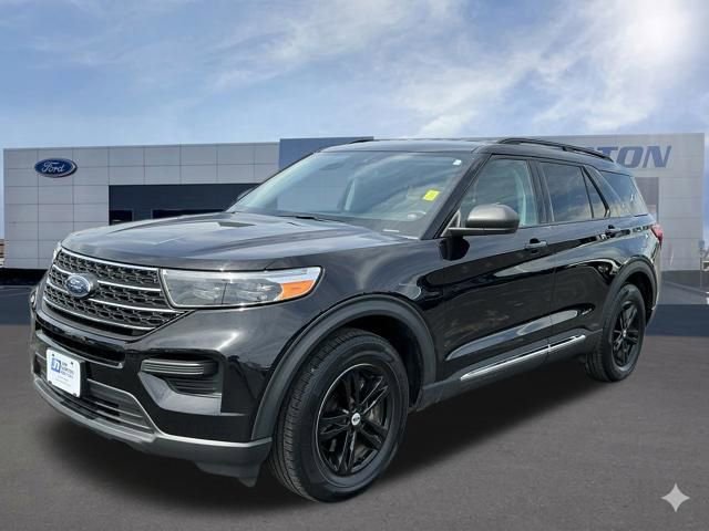 Used 2023 Ford Explorer XLT RWD image 9