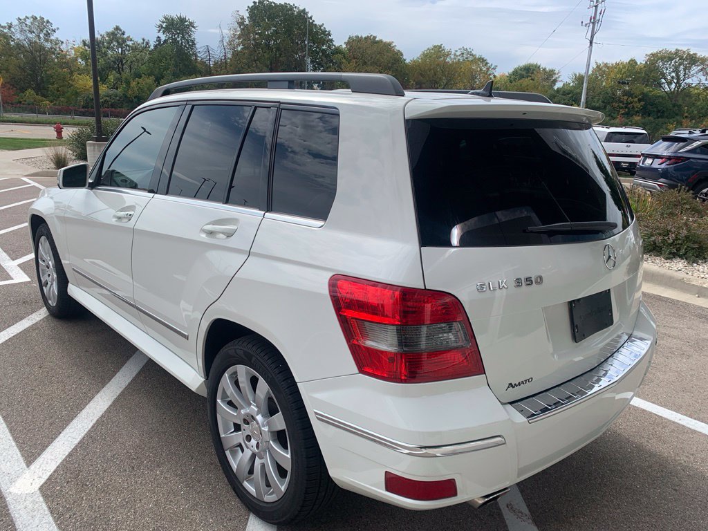 Used 2010 Mercedes-Benz GLK 350 4MATIC image 3