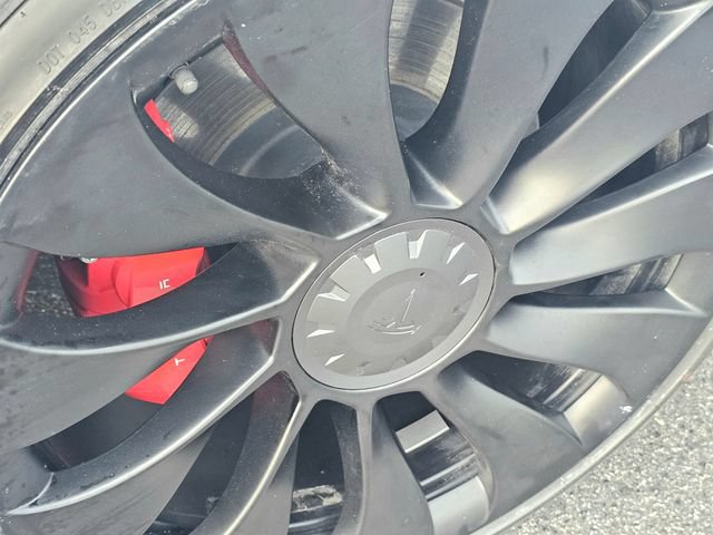 Used 2022 Tesla Model Y Performance AWD/4WD image 6