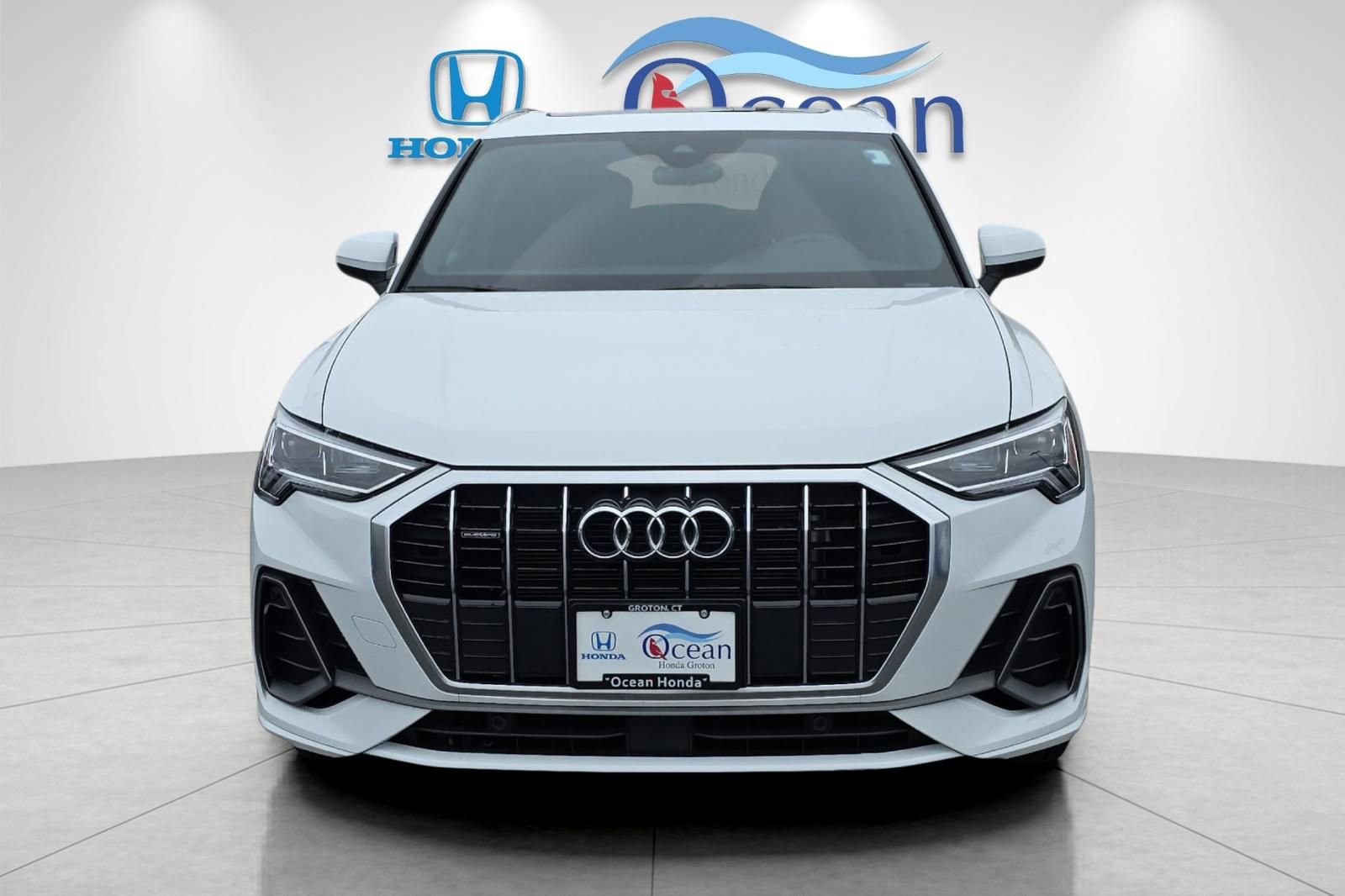 Used 2025 Audi Q3 2.0T Premium image 8