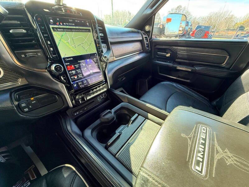 Used 2019 RAM 2500 Limited AWD/4WD image 31