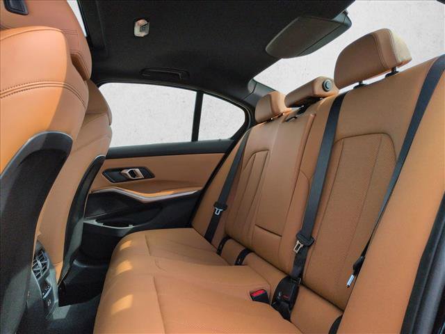 Used 2025 BMW 330i xDrive Sedan w/ Convenience Package image 20
