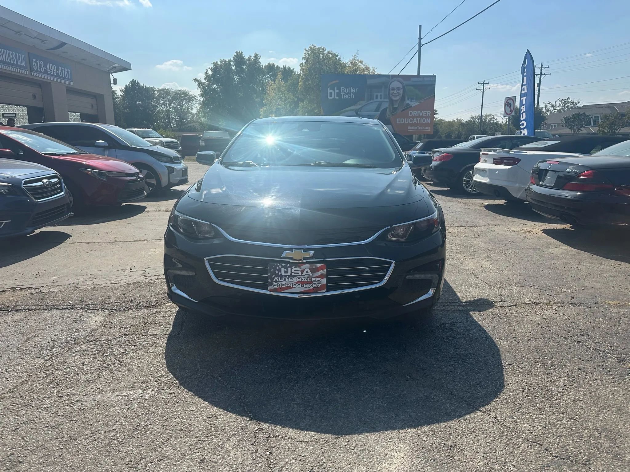 Used 2017 Chevrolet Malibu Premier w/ Premier Sun and Wheel Package image 11