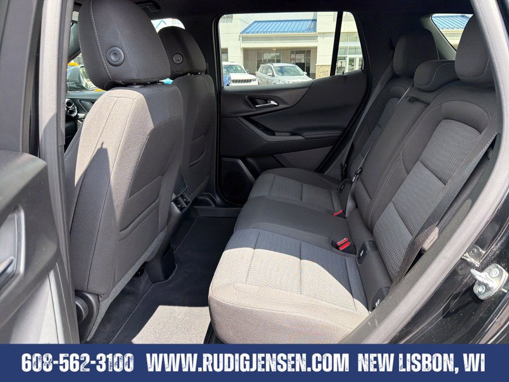 Used 2026 Chevrolet Equinox LT AWD/4WD image 25