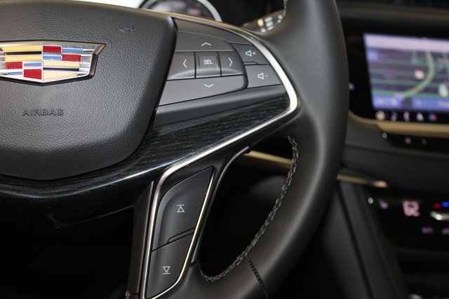 New 2025 Cadillac XT5 Premium Luxury w/ LPO, Floor Liner Package image 23