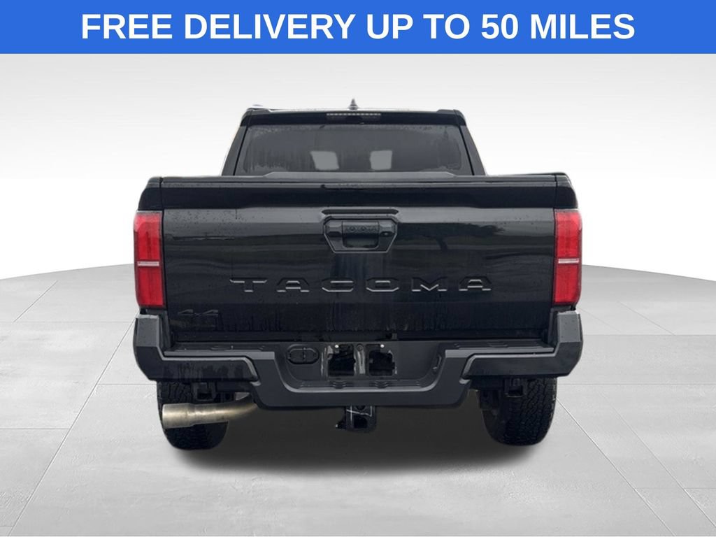 Used 2025 Toyota Tacoma TRD Off-Road AWD/4WD image 6