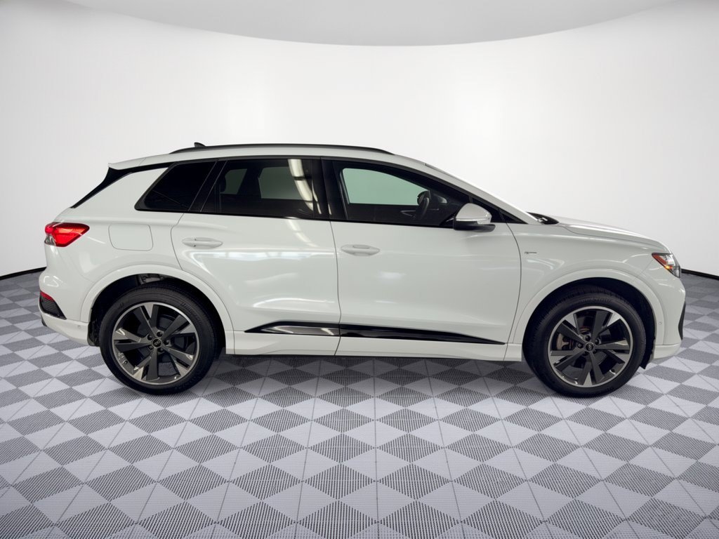 Used 2024 Audi Q4 e-tron Premium Plus AWD/4WD image 8