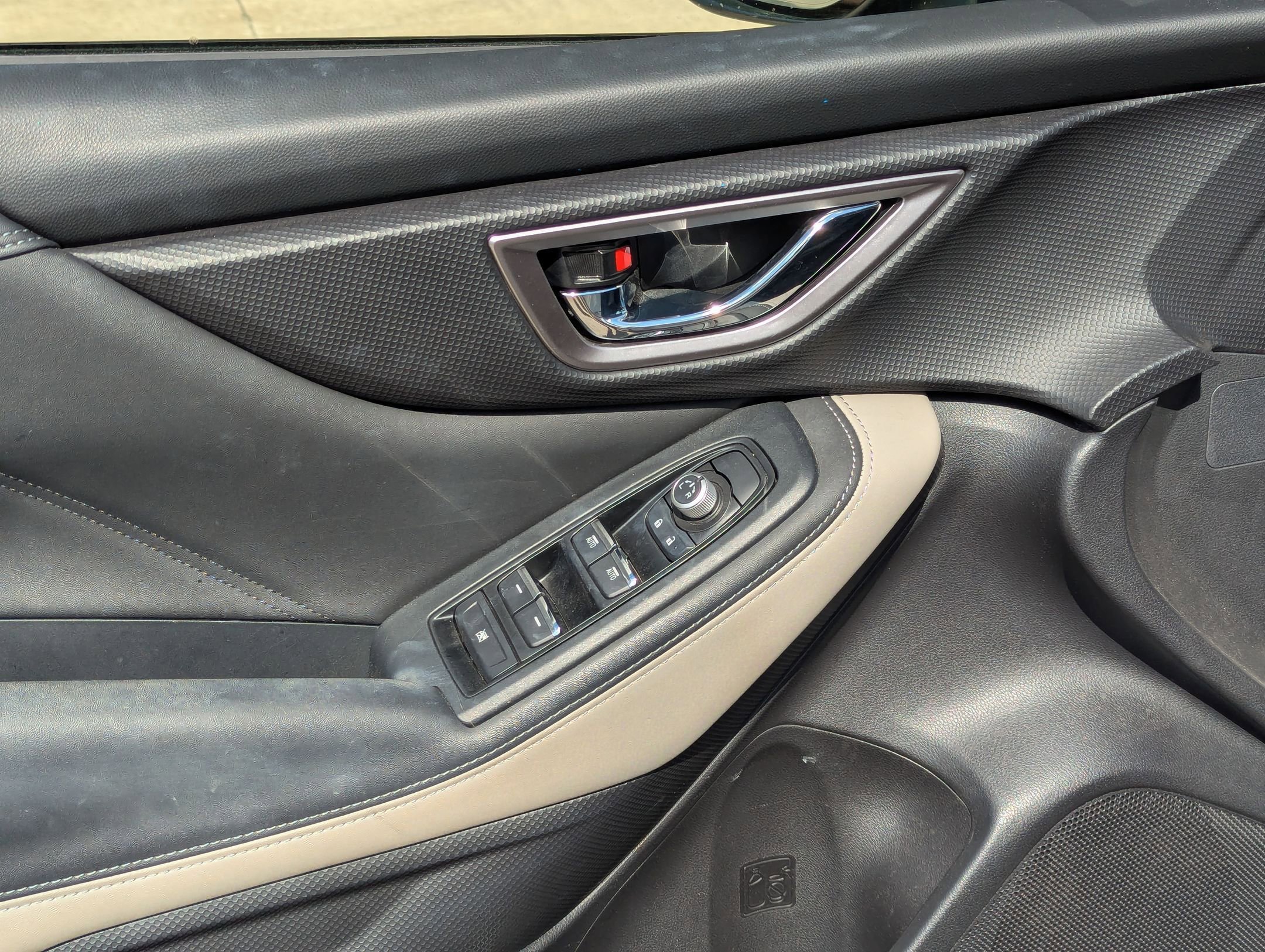 Used 2024 Subaru Forester Limited image 12