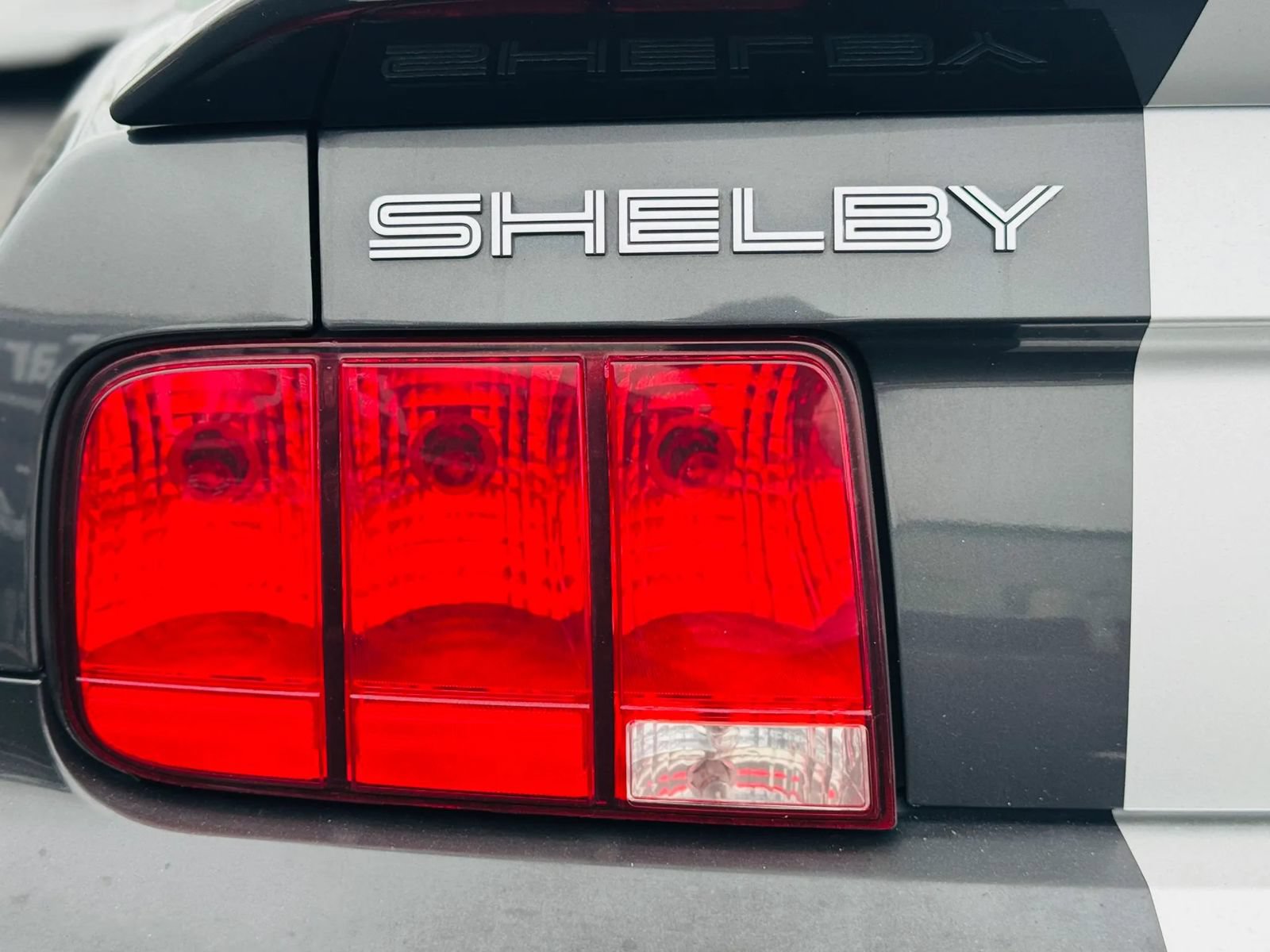 Used 2009 Ford Mustang Shelby GT500 RWD image 7