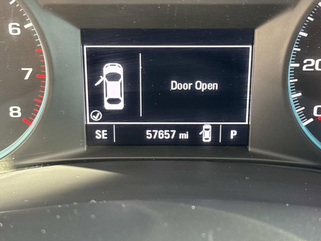 Used 2021 Chevrolet Malibu LT image 28