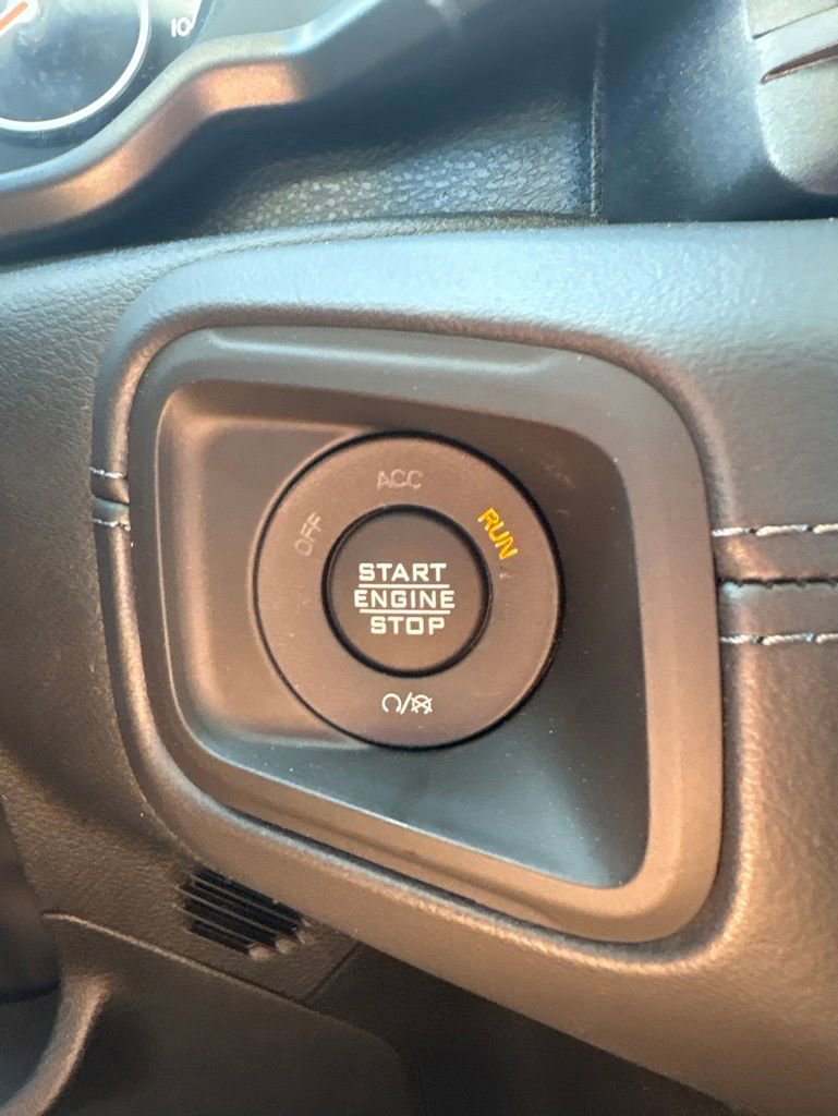 New 2026 Jeep Gladiator Sport AWD/4WD image 7
