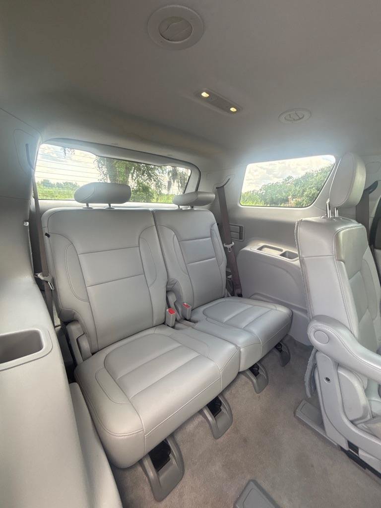 Used 2019 GMC Acadia SLT FWD image 16