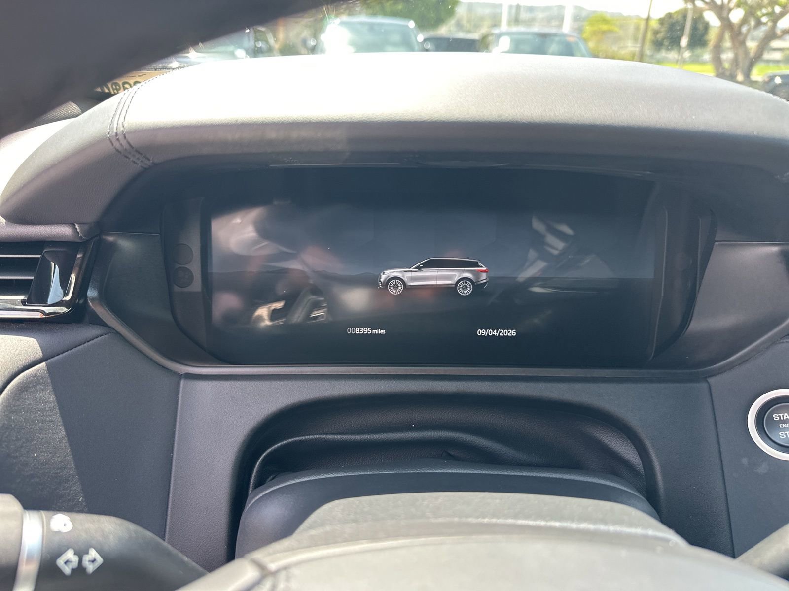 Certified 2026 Land Rover Range Rover Velar Dynamic SE image 7