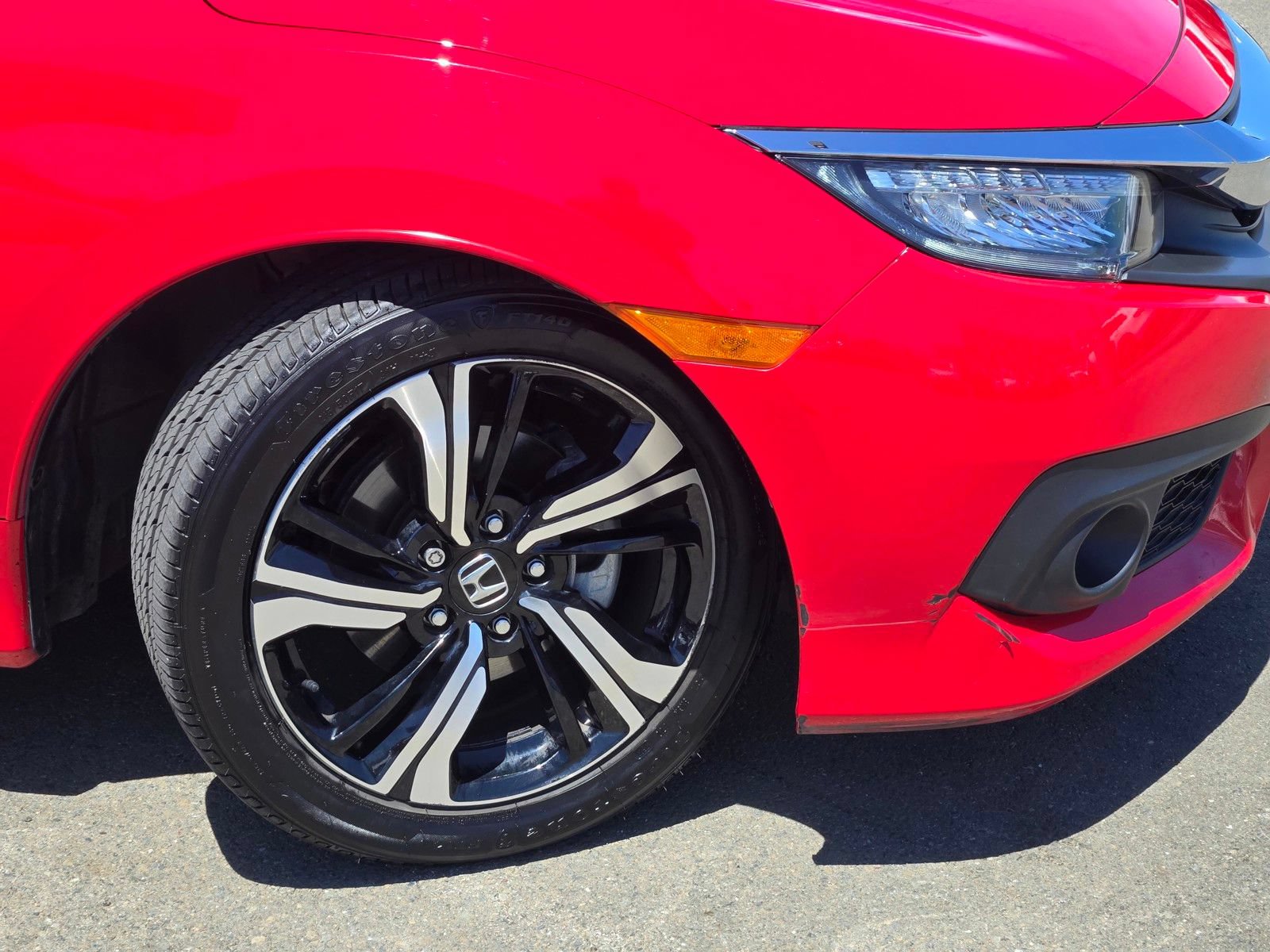 Used 2016 Honda Civic Touring image 9