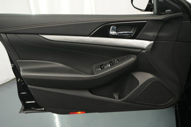 Used 2018 Nissan Maxima 3.5 SL image 35