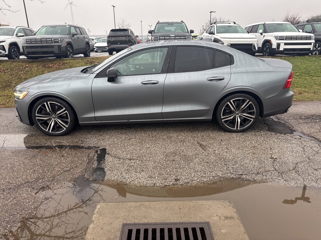 Used 2019 Volvo S60 T6 R-Design