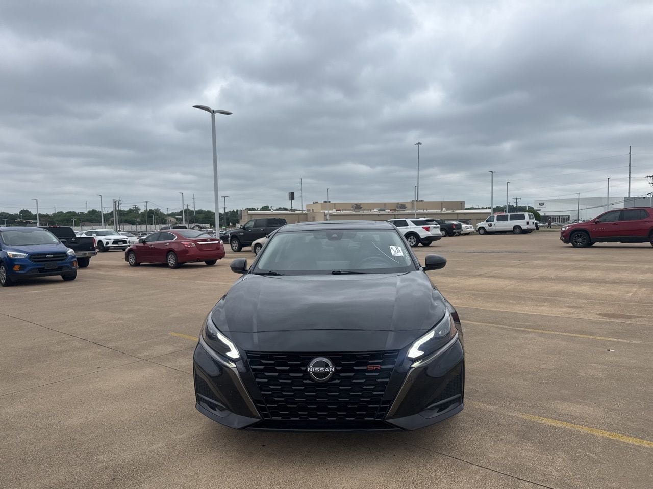 Certified 2023 Nissan Altima 2.5 SR w/ SR Premium Package FWD image 4