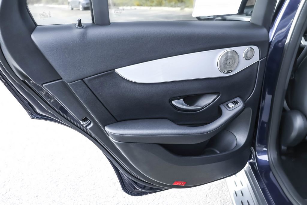 Used 2021 Mercedes-Benz GLC 300 4MATIC Coupe image 23