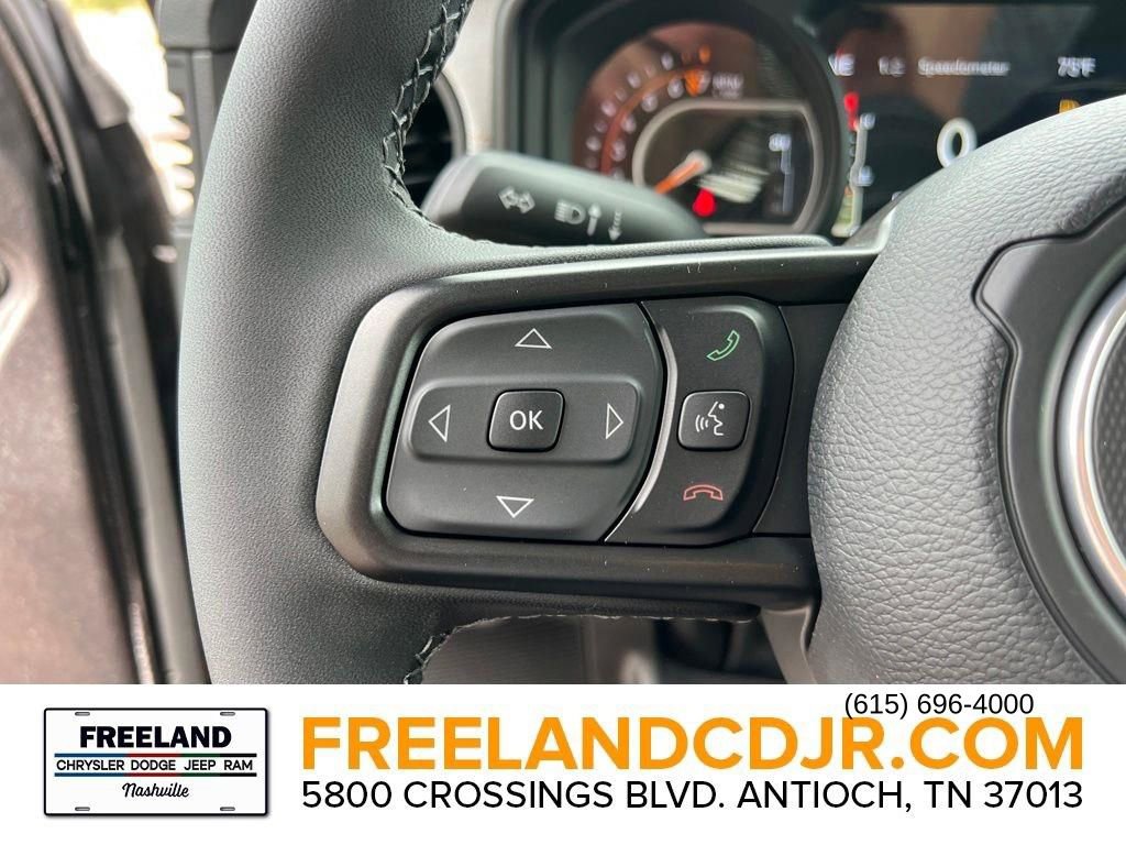 New 2025 Jeep Gladiator Sport AWD/4WD image 11