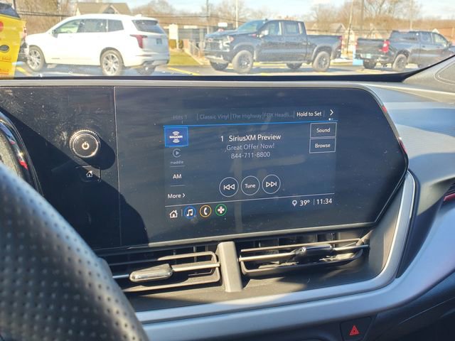 Certified 2024 Chevrolet Trax RS image 26