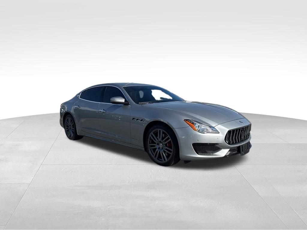 Used 2017 Maserati Quattroporte S GranSport Q4 AWD/4WD image 2