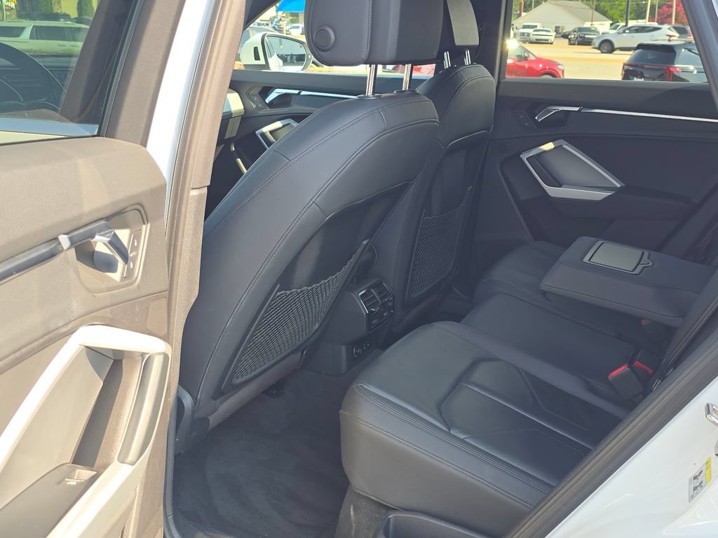 Used 2021 Audi Q3 2.0T Premium AWD/4WD image 10