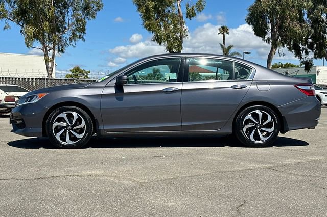 Used 2017 Honda Accord EX-L image 7