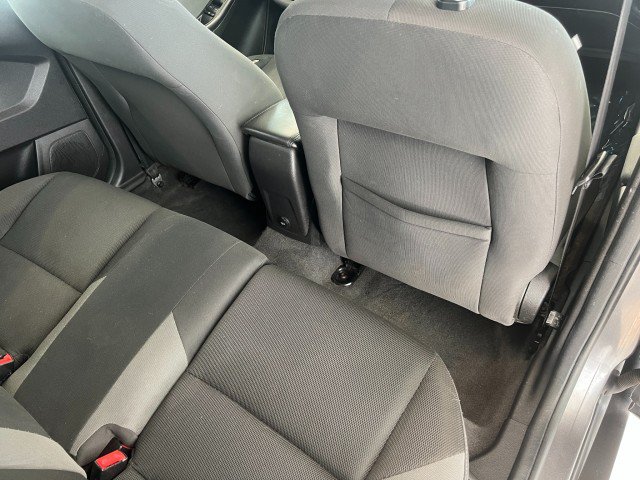 Used 2012 Ford Focus SE FWD image 32