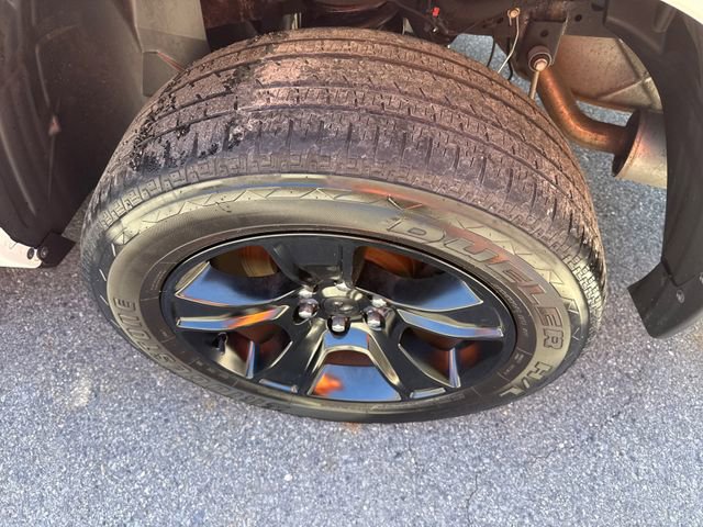 Used 2022 RAM 1500 Big Horn AWD/4WD image 14