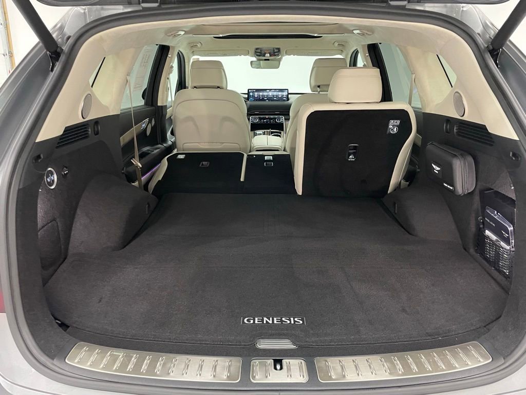 Used 2024 Genesis GV80 3.5T w/ Prestige Package image 28