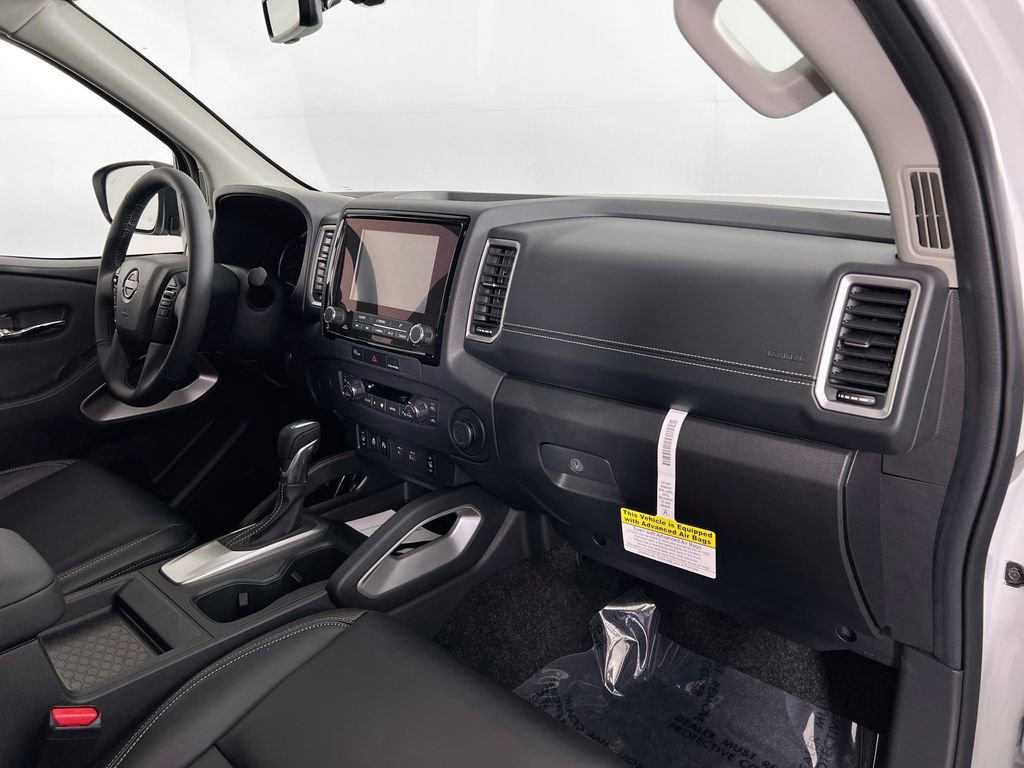 Certified 2024 Nissan Frontier SL w/ Technology Package image 29