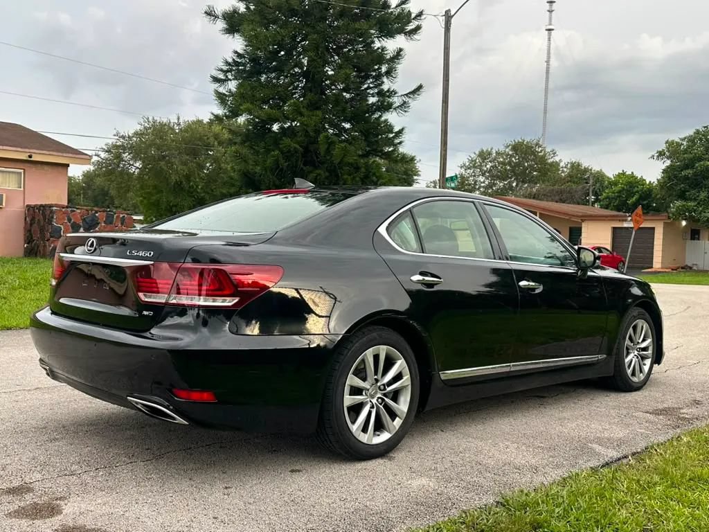 Used 2016 Lexus LS 460 AWD w/ Comfort Package image 4