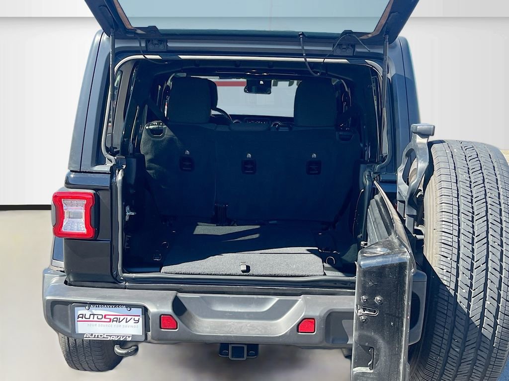 Used 2021 Jeep Wrangler Unlimited Sahara image 16