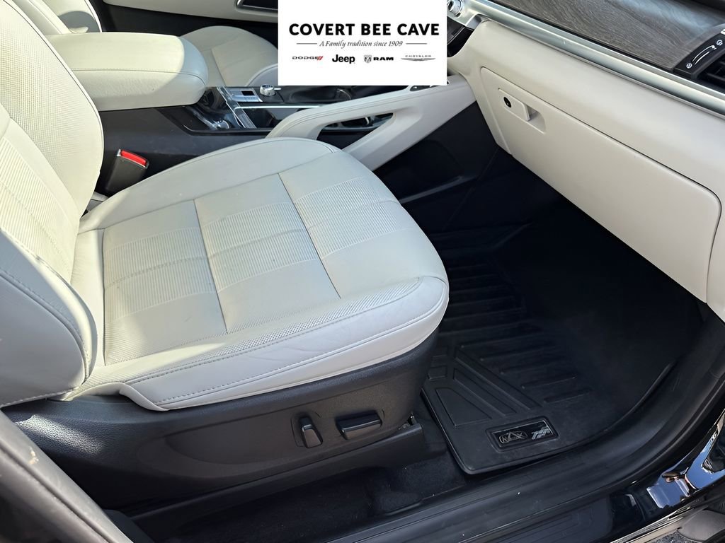 Used 2020 Kia Telluride EX w/ EX Premium Package image 17